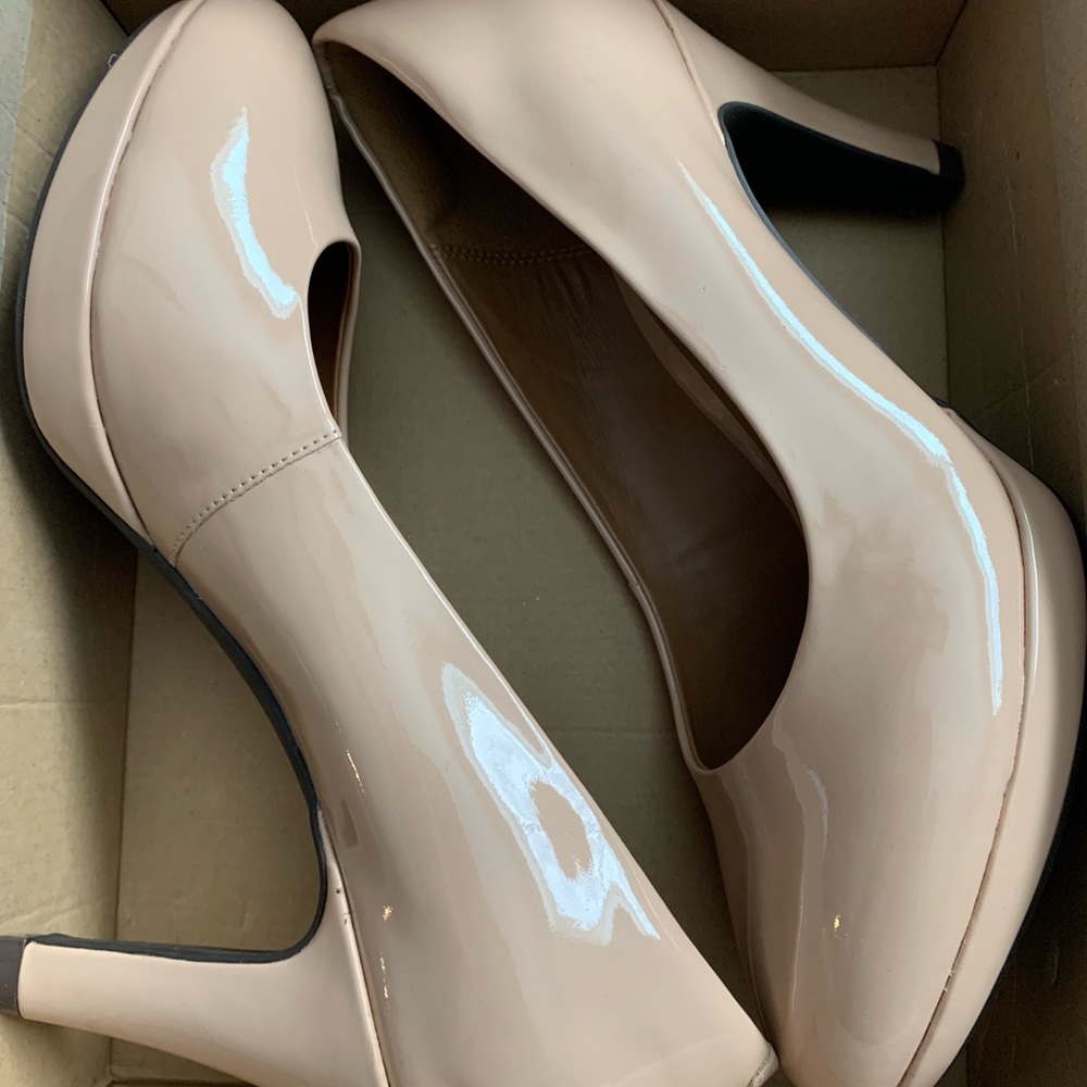 Nude Clarks Heels